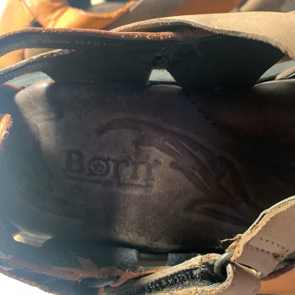 Børn Sandals Strappy Flat Slingback Leather Women’s Sz 9 Tangerine & Sand - Picture 10 of 10